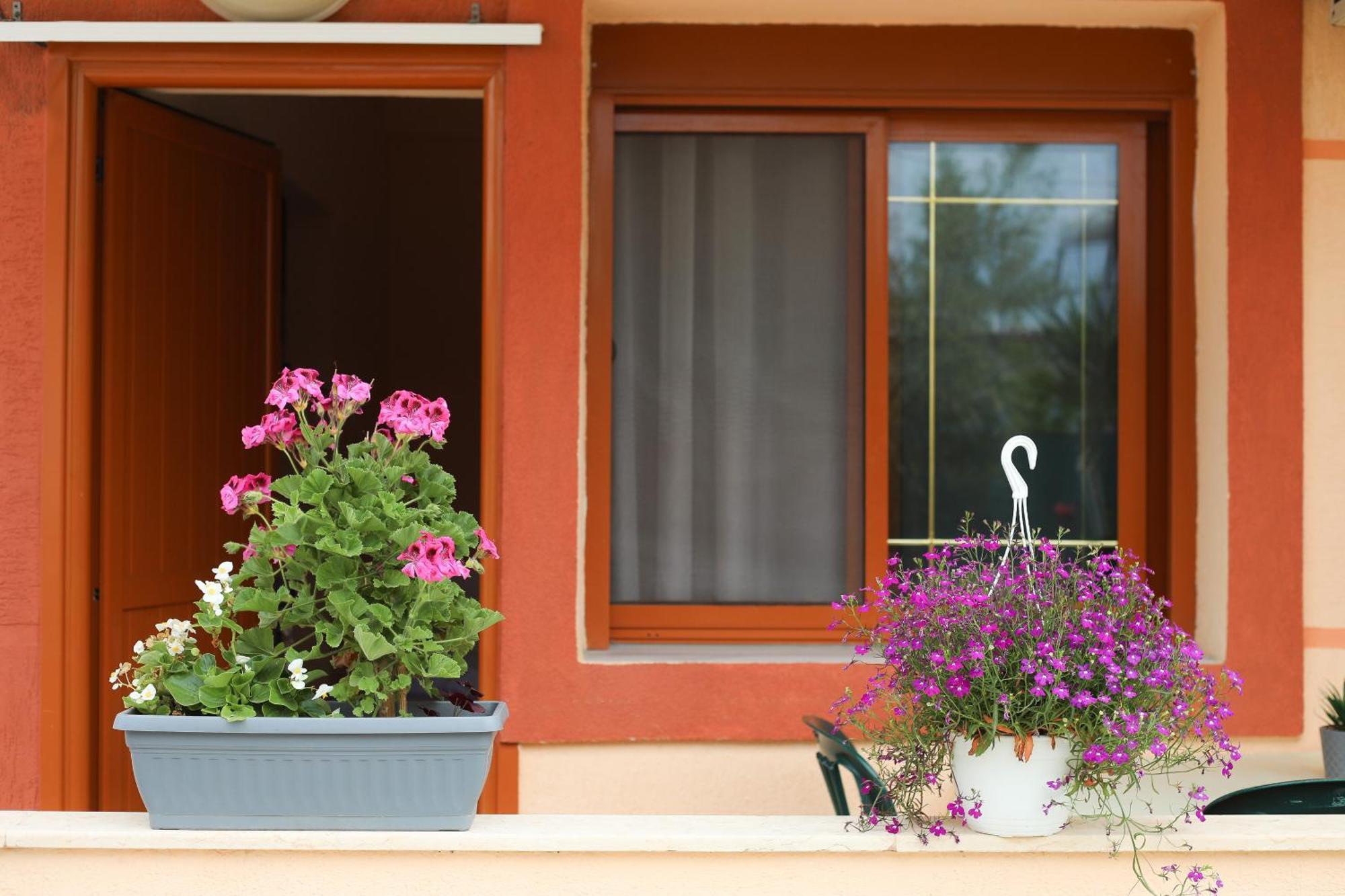 Vila Feliz - Premium Rooms With Free Private Parking Vlorë Extérieur photo