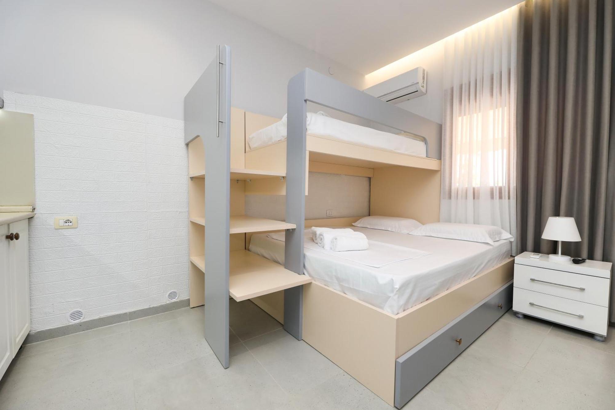 Vila Feliz - Premium Rooms With Free Private Parking Vlorë Extérieur photo